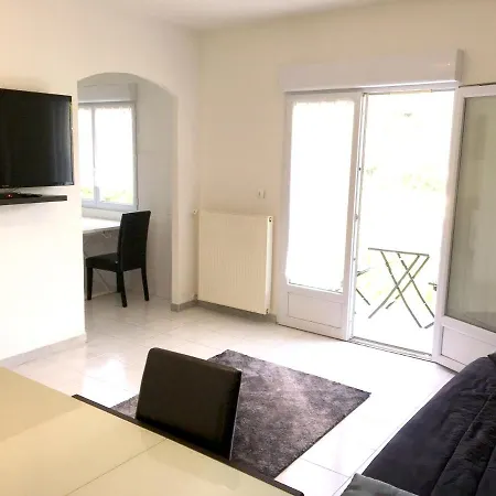 Apartament Bis Route De Castellar *